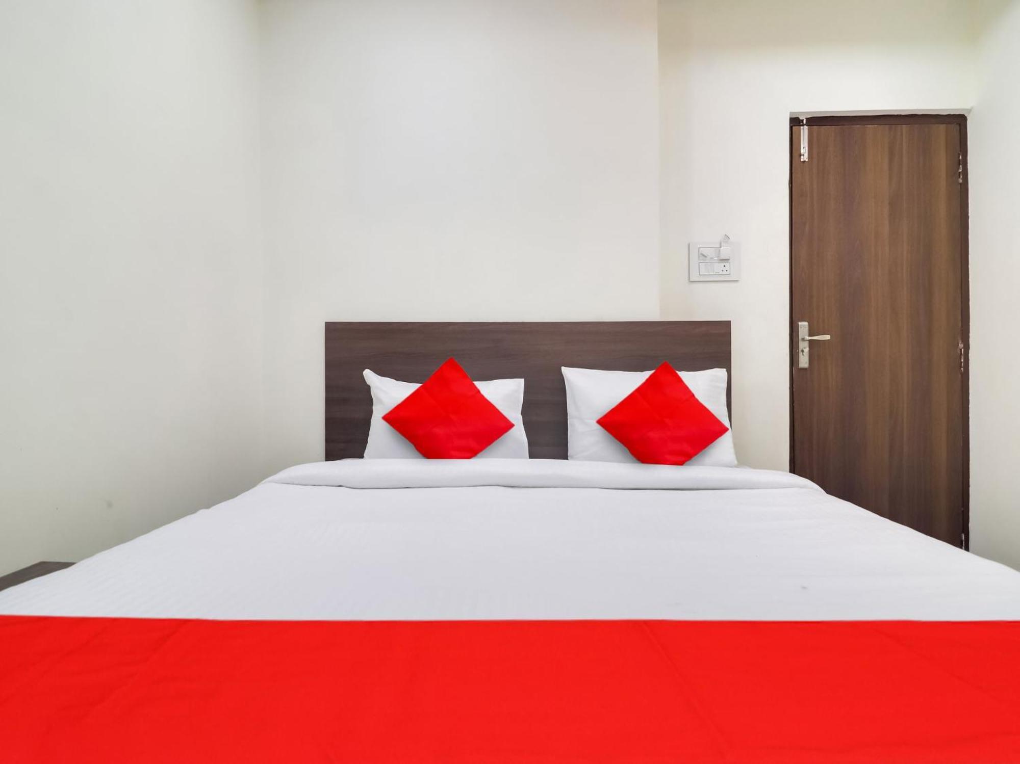 Hotel O Red Stone Hotels Hajdarabad Zewnętrze zdjęcie
