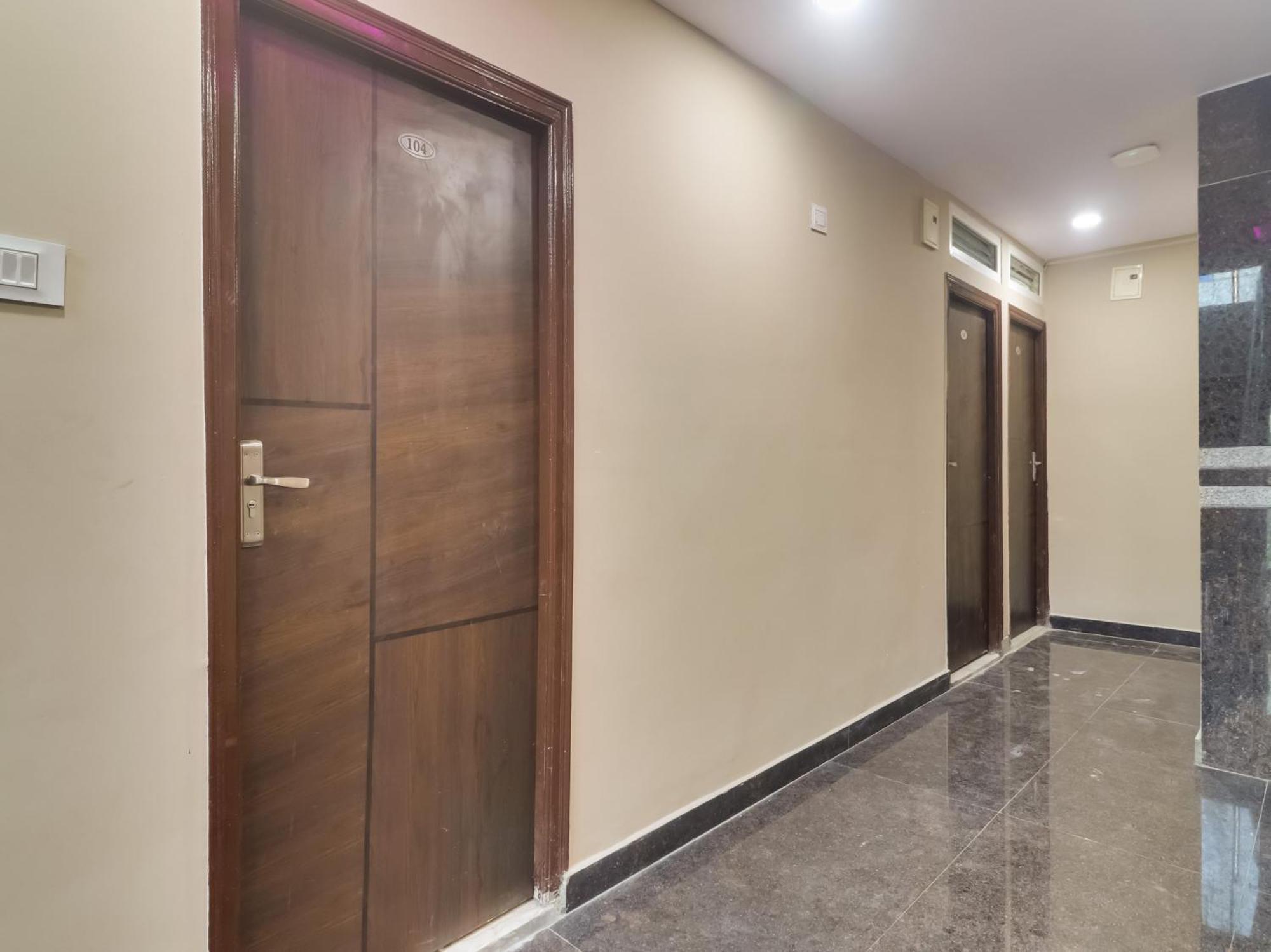 Hotel O Red Stone Hotels Hajdarabad Zewnętrze zdjęcie