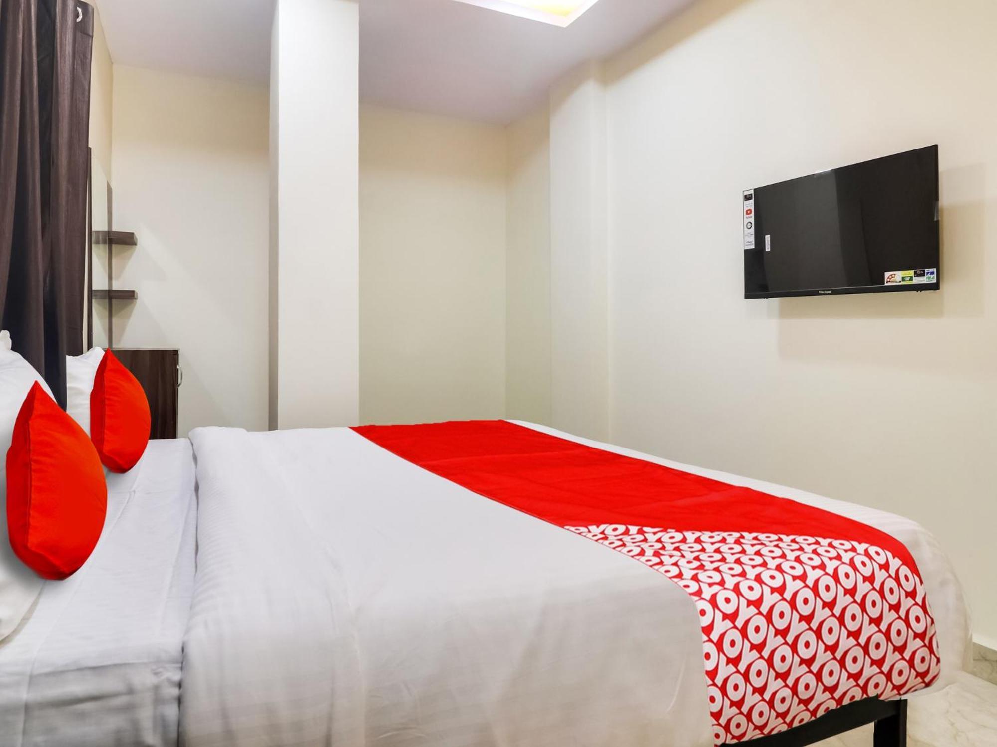 Hotel O Red Stone Hotels Hajdarabad Zewnętrze zdjęcie
