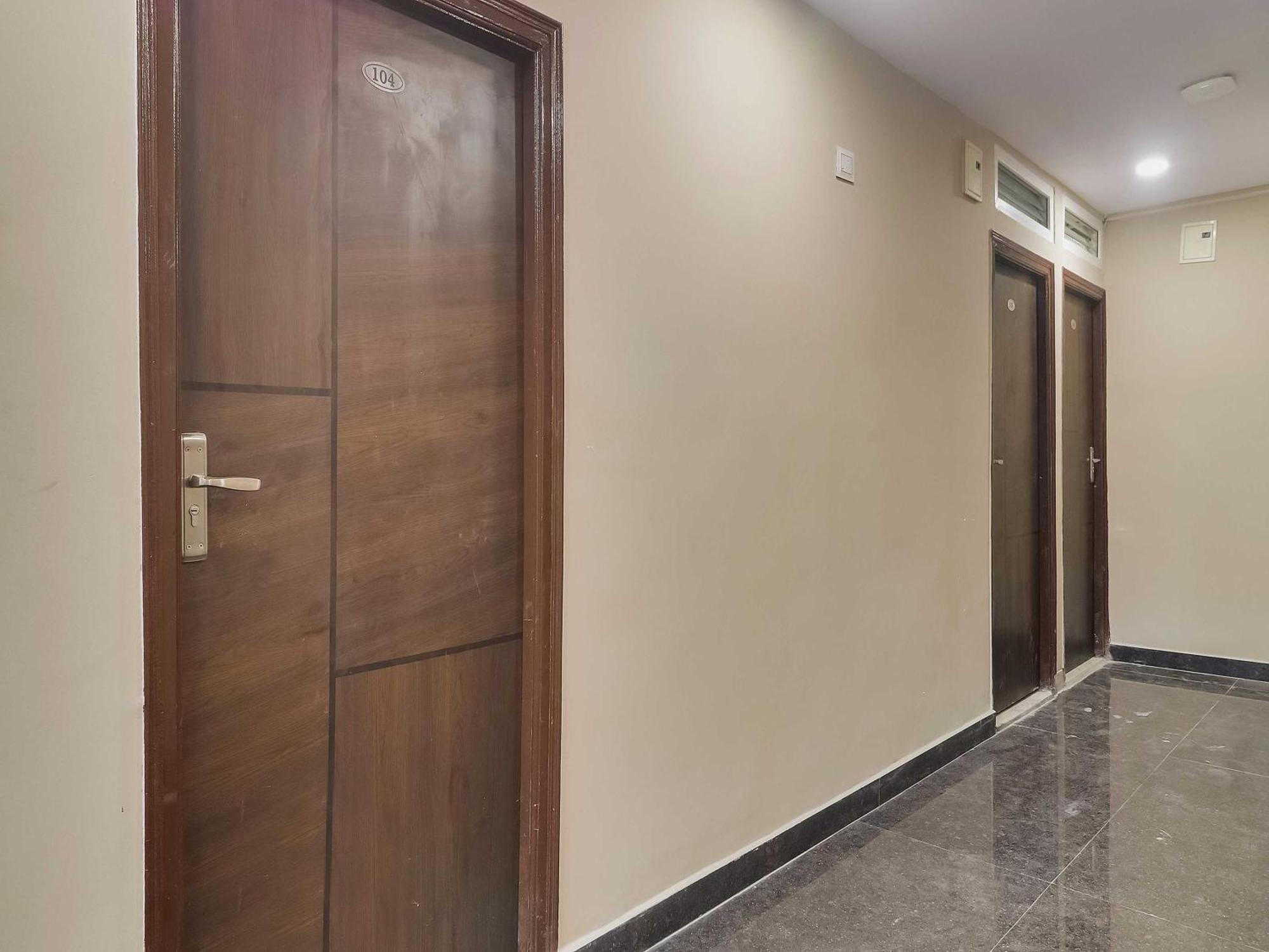 Hotel O Red Stone Hotels Hajdarabad Zewnętrze zdjęcie